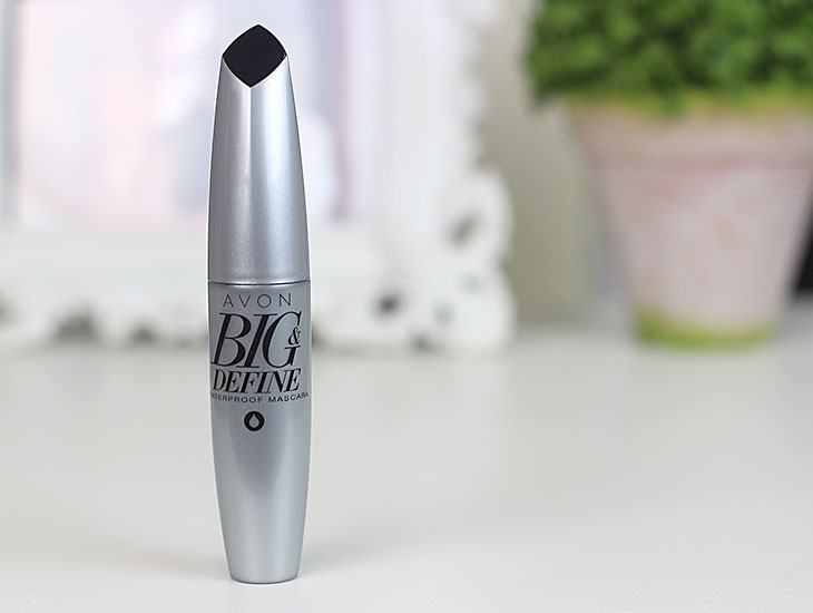 Testei a nova máscara Big & Define Avon