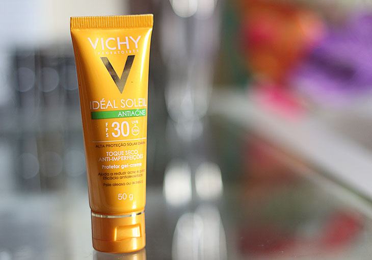 Para pele oleosa: protetor Idéal Soleil Antiacne FPS30