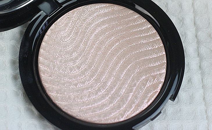 Pra brilhar muito: Pro Light Fusion Make Up For Ever