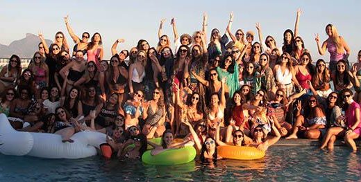 festa na piscina