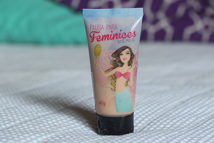 Resenha: Base Matte Pausa para Feminices