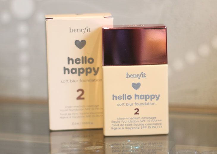 Resenha na pele oleosa: base Hello Happy Benefit