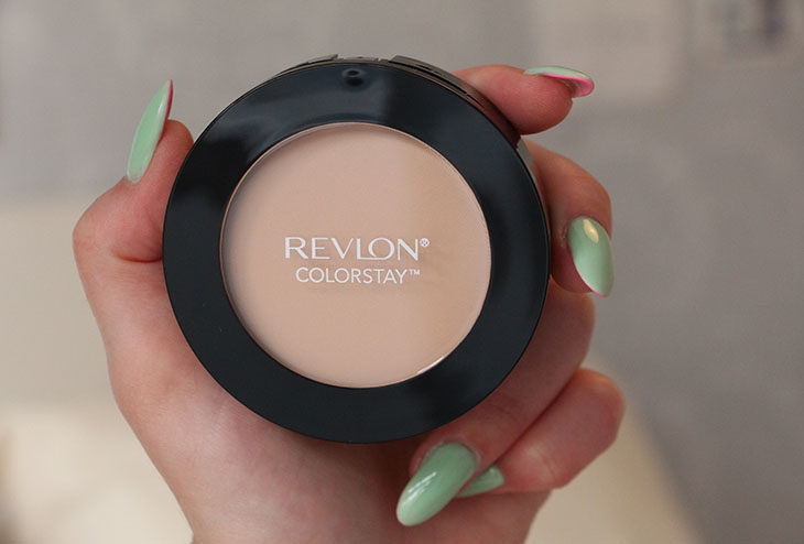 Resenha: Pó Compacto Revlon ColorStay