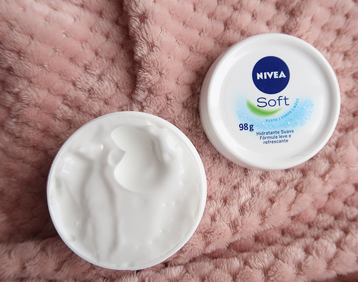 Hidratante Nivea Soft na pele oleosa: minha opinião sincera!