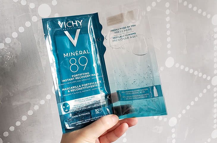 Máscara Fortalecedora Vichy Mineral 89 na pele oleosa