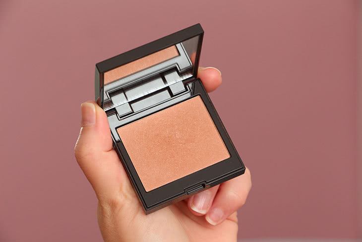 blush bronzer