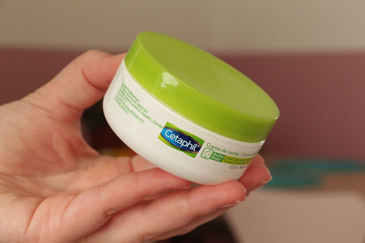 Resenha sincera: Creme Hidratante Noturno Cetaphil