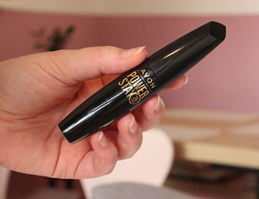 Máscara para Cílios Power Stay Avon