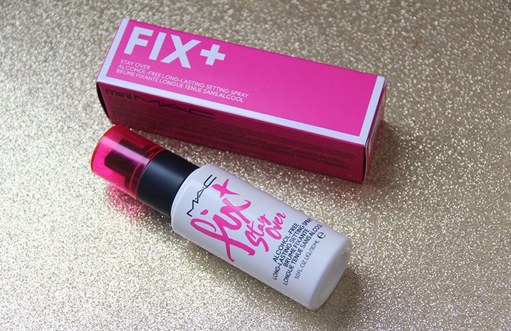Fix+ Stay Over: testei o novo spray fixador da MAC