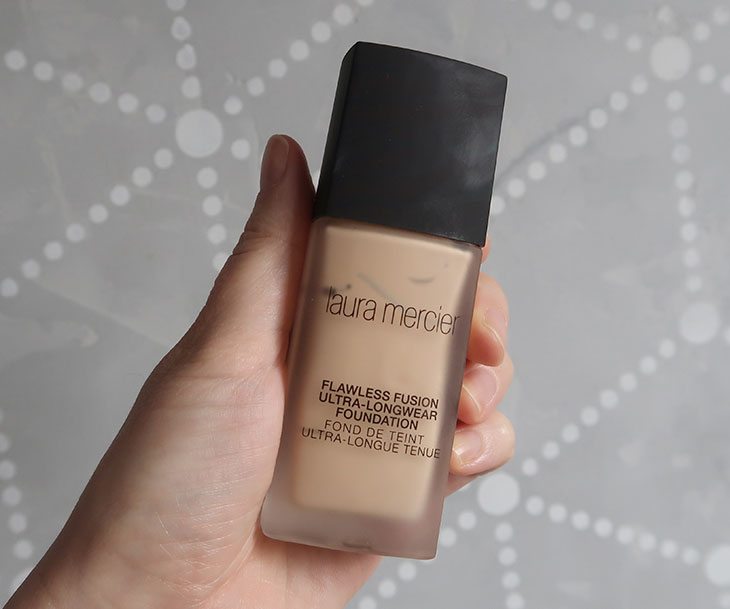 Base Flawless Fusion Laura Mercier