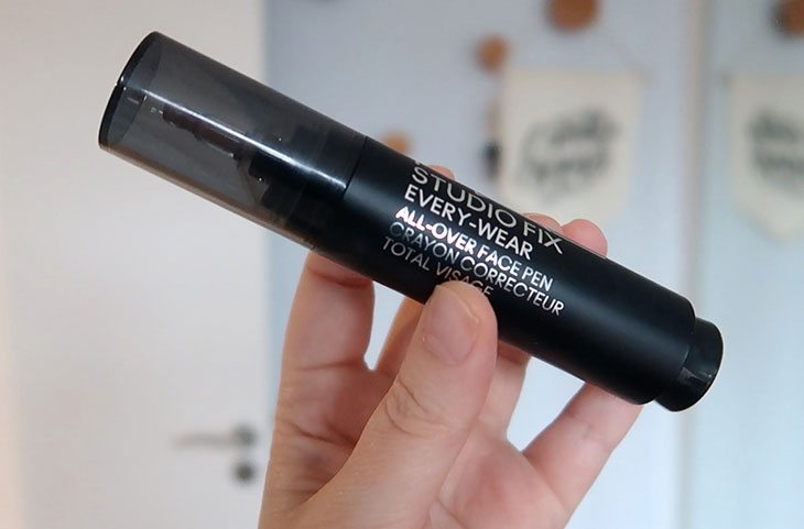 Wikipedia da pele oleosa #8: base Studio Fix Every-wear MAC