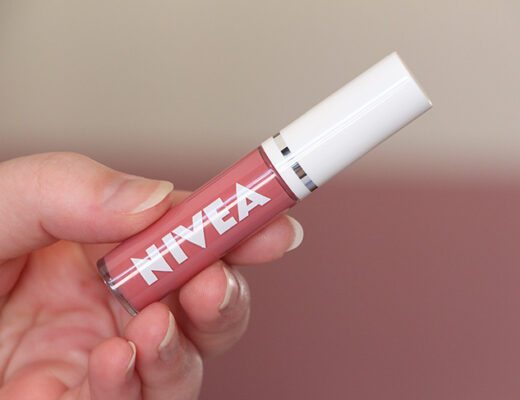 lip oil nivea rosé